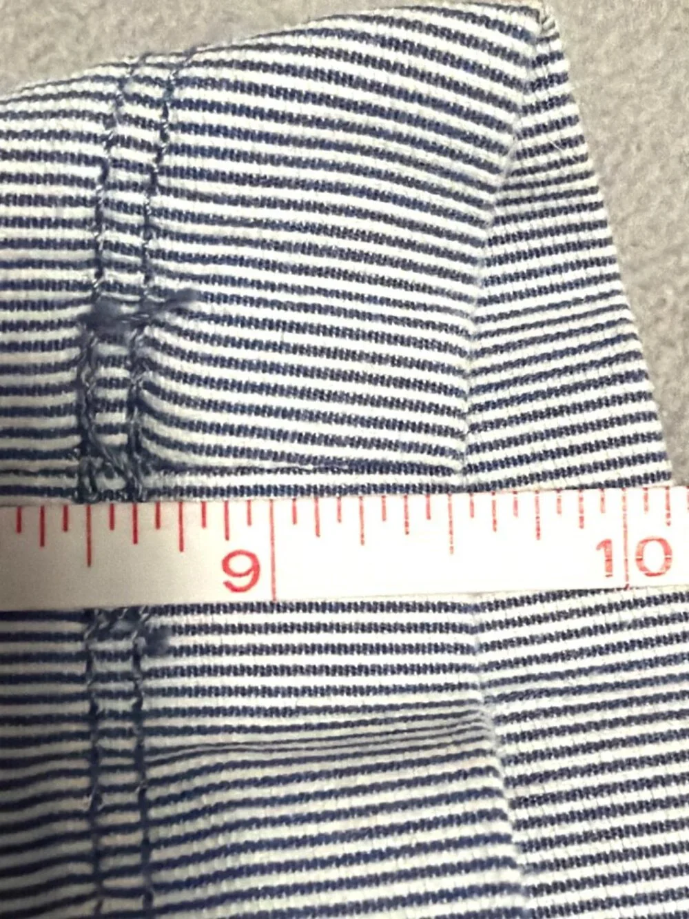 Lee these striped